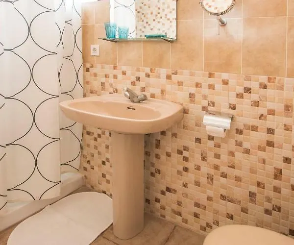 En Con Patio - App A Appartement